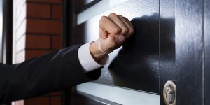 Knock-on-Door Death Notification